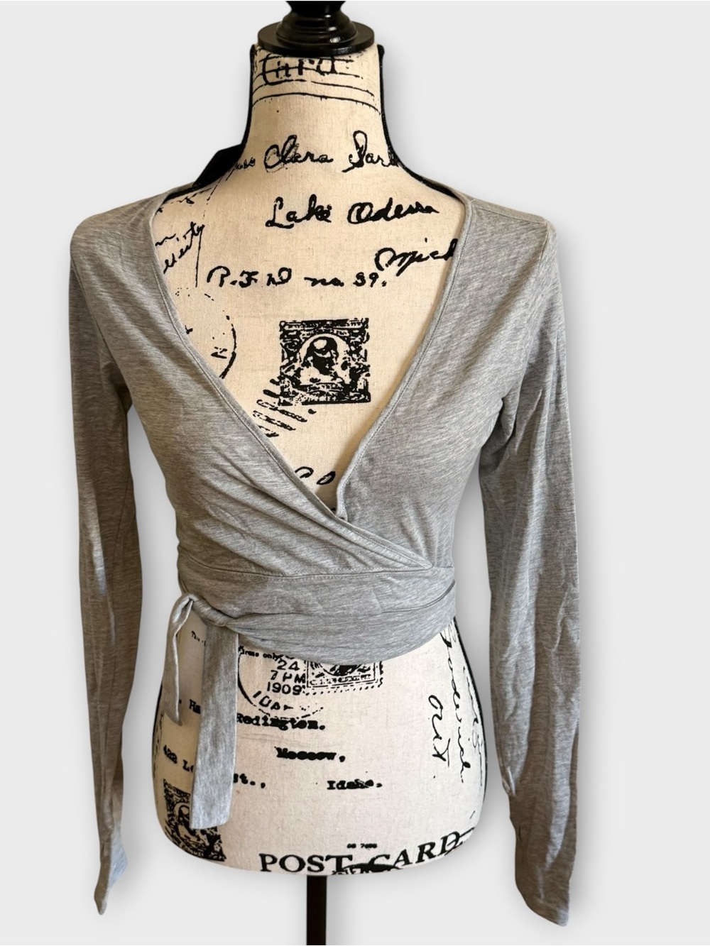 Forever 21 Light Gray Wrap Long Sleeve Top